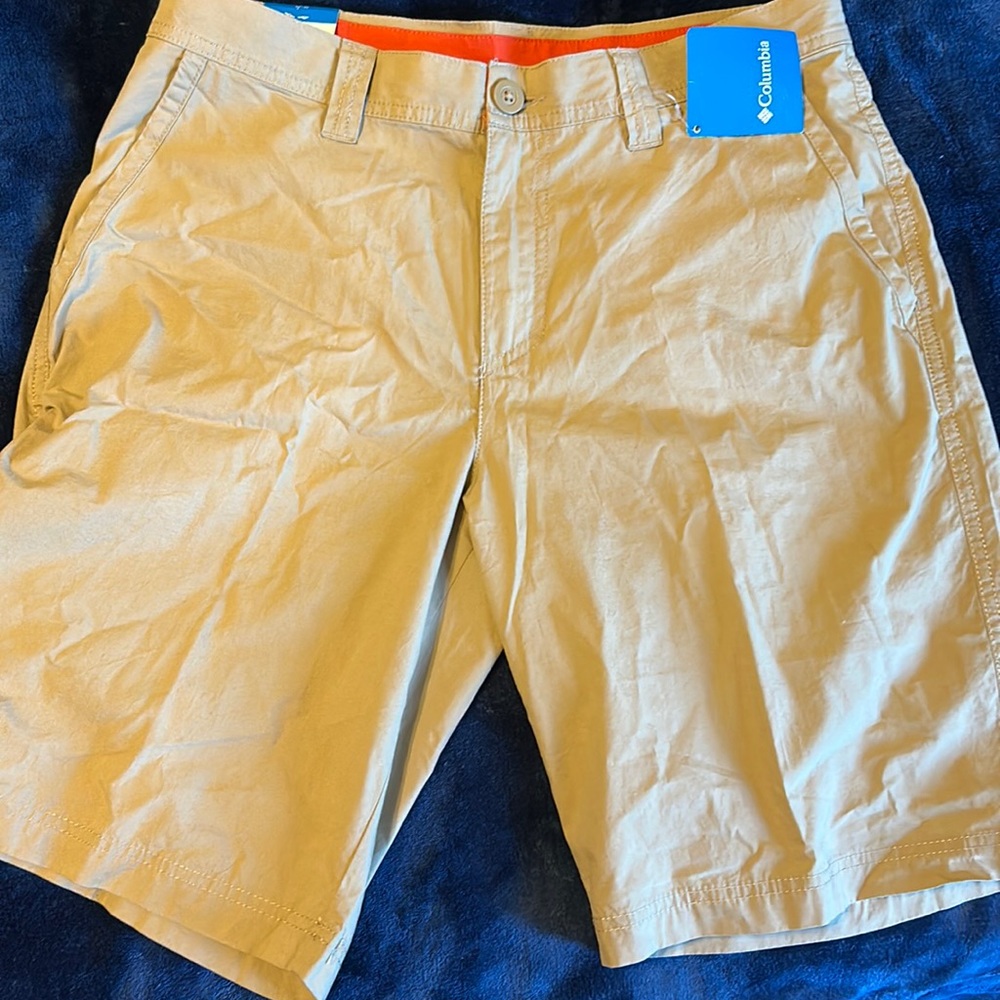 Men’s Columbia shorts